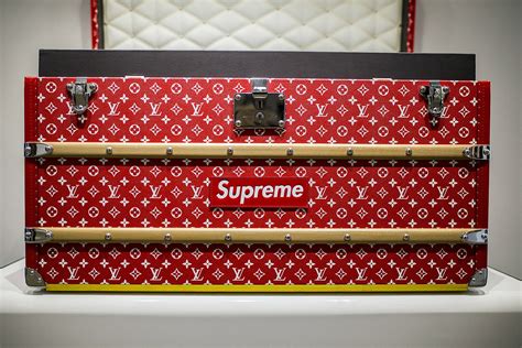 1 supreme x louis vuitton trunk|louis vuitton monogram trunk.